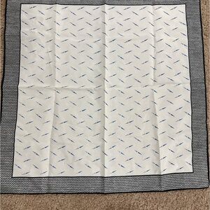 ROBINSON GOLLUBER scarf